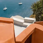 Terracotta Cave House Oia (Santorini)