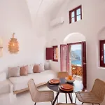 Nyaraló Terracotta Cave House