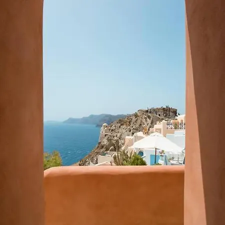Terracotta Cave House أويا