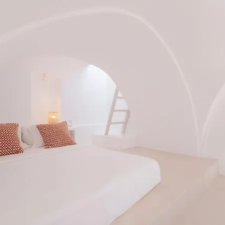 بيت للعطل Terracotta Cave House أويا