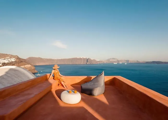 Terracotta Cave House *