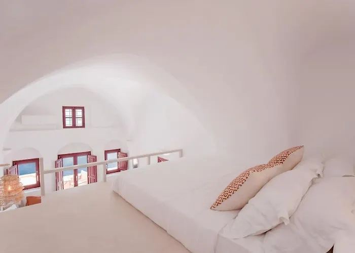 Terracotta Cave House Дом отдыха Ия