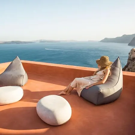 Terracotta Cave House *