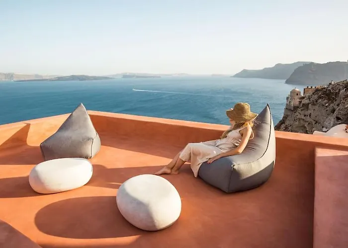 Terracotta Cave House *